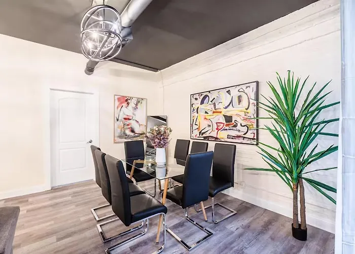 Апартаменты 4br Hideaway Close To Downtown & Museums Чикаго