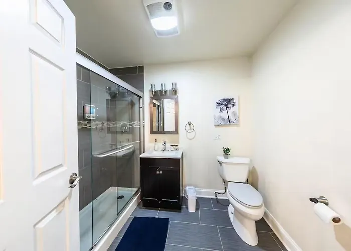 Апартаменты 4br Hideaway Close To Downtown & Museums