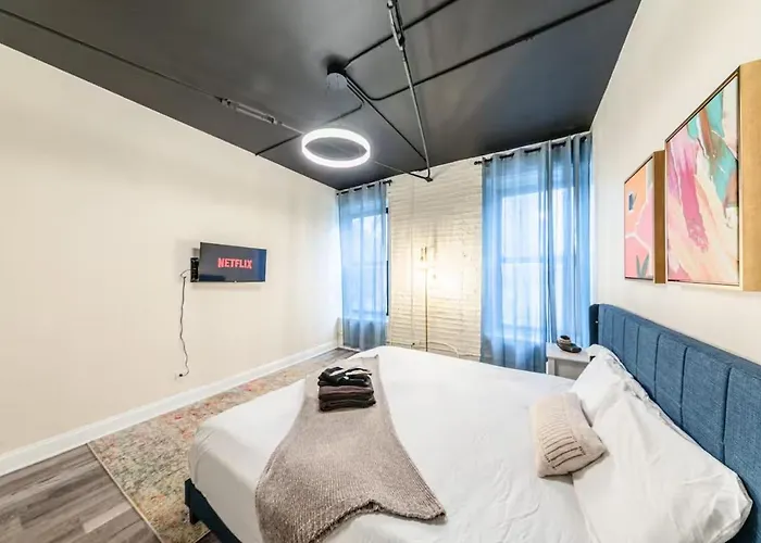 Апартаменты 4br Hideaway Close To Downtown & Museums